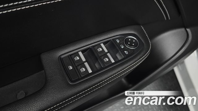 Renault Korea XM3 1.3 TCe RE Inspire 2023 — фото 20