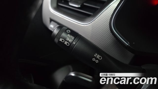 Renault Korea XM3 1.3 TCe RE Inspire 2023 — фото 27