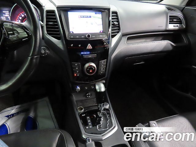 KG Mobility (SsangYong) Tivoli Armor Gear Edition 2WD 2018 — фото 10