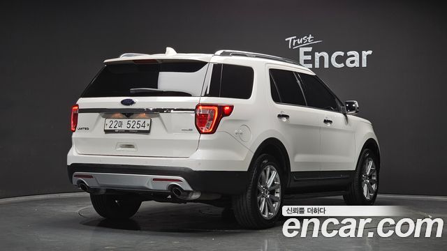 Ford Explorer 2.3 Limited 4WD 5th 2017 — фото 2