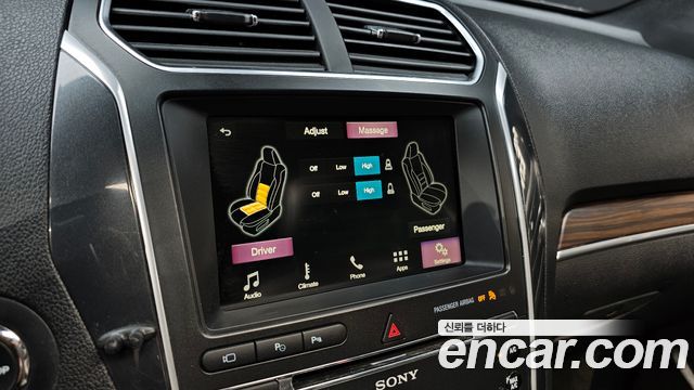 Ford Explorer 2.3 Limited 4WD 5th 2017 — фото 16