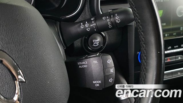 Renault Korea QM6 2.0 GDe LE Signature 2WD 2022 — фото 29