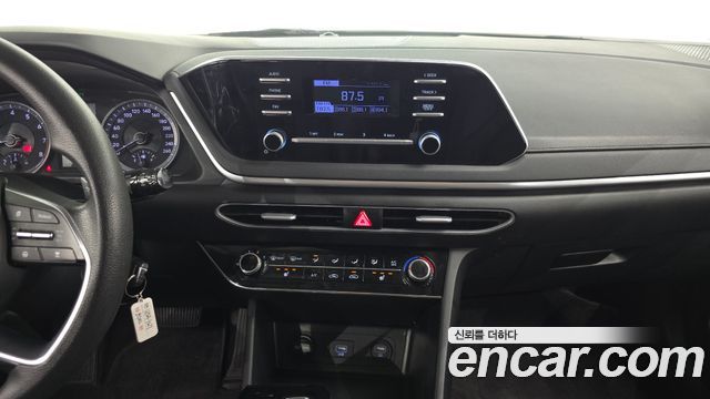 Hyundai Sonata (DN8) 2.0 LPG(rental car) Style 2022 — фото 14