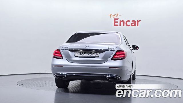 Mercedes-Benz E-Class (W213) E300 4MATIC Exclusive 2020 — фото 4