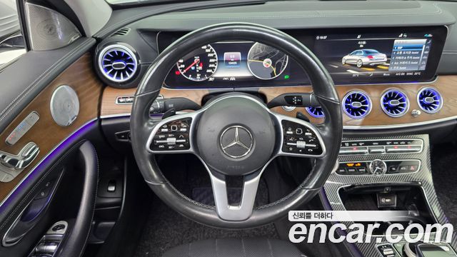 Mercedes-Benz E-Class (W213) E300 4MATIC Exclusive 2020 — фото 13
