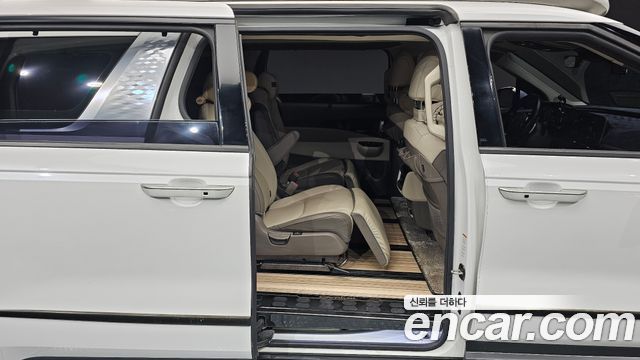 Kia Carnival (IV) Diesel 9-Seater Hi-Limousine(Special Vehicle) 2021 — фото 11