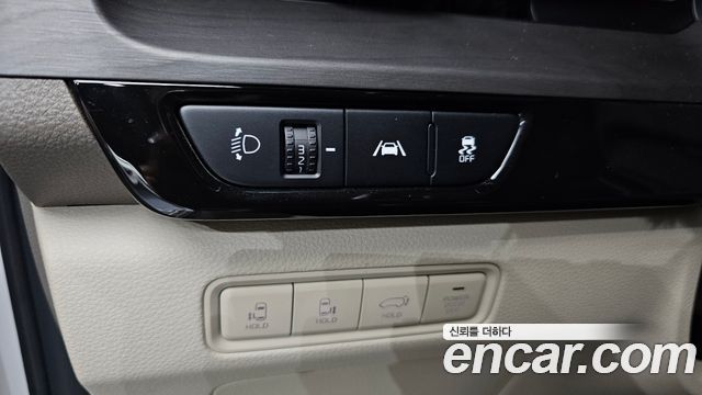 Kia Carnival (IV) Diesel 9-Seater Hi-Limousine(Special Vehicle) 2021 — фото 19