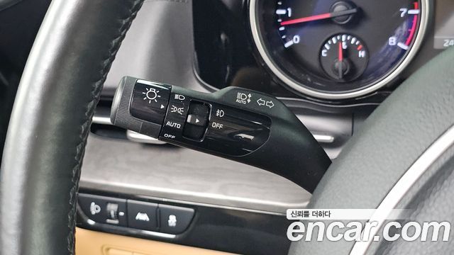 Kia Carnival (IV) Gasoline 7-Seater Noblesse 2021 — фото 29