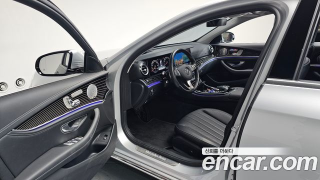 Mercedes-Benz E-Class (W213) E400 4MATIC Exclusive 2017 — фото 10