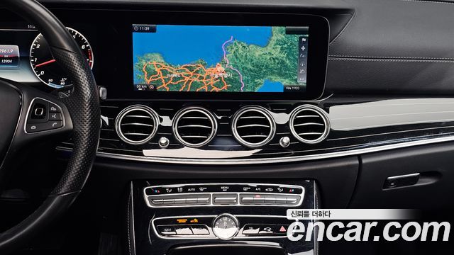 Mercedes-Benz E-Class (W213) E400 4MATIC Exclusive 2017 — фото 17