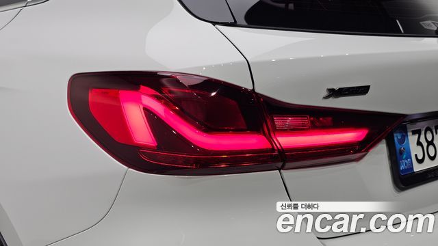 BMW 1 Series (F40) M135i xDrive 2021 — фото 29