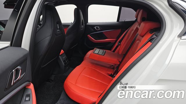 BMW 1 Series (F40) M135i xDrive 2021 — фото 32