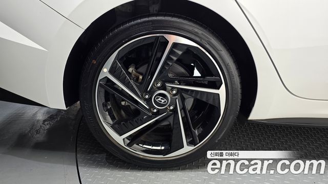 Hyundai Avante (CN7) 1.6 Turbo N Line Sport 2022 — фото 5