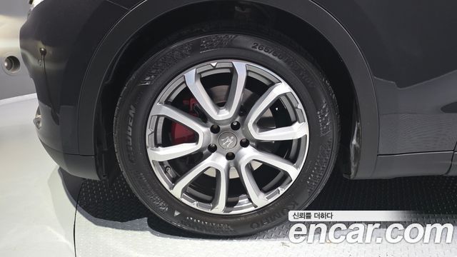 Maserati Levante 3.0 Diesel AWD 2019 — фото 5