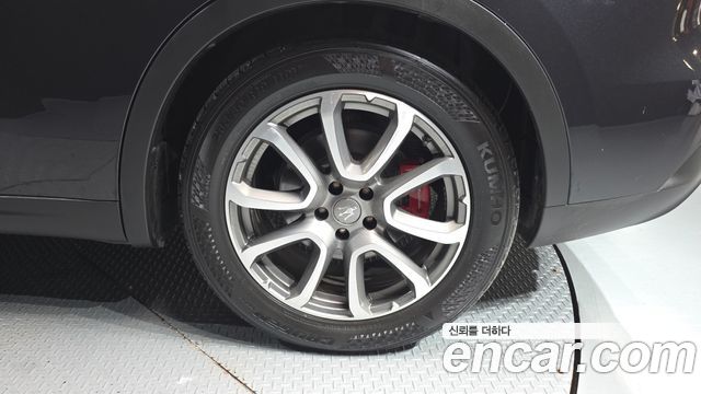 Maserati Levante 3.0 Diesel AWD 2019 — фото 21