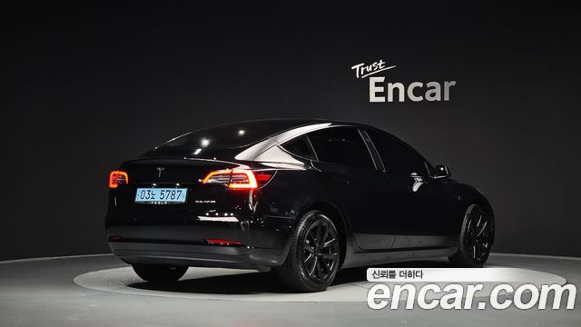 Tesla Model 3 Long Range AWD 2021 — фото 2