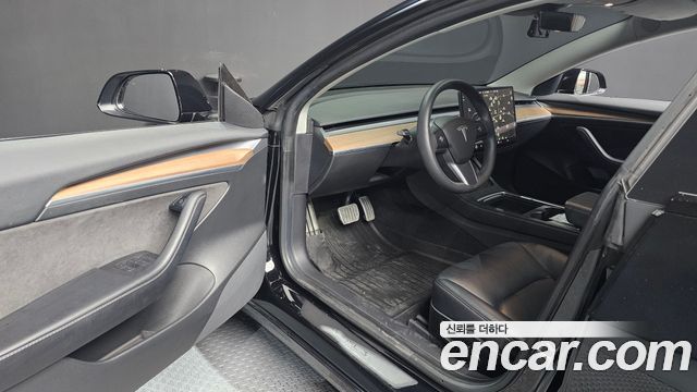 Tesla Model 3 Long Range AWD 2021 — фото 10
