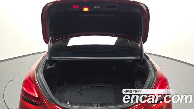 Mercedes-Benz C-Class (W205) C43 AMG 4MATIC 2019 — фото 20