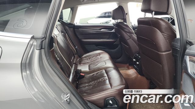 BMW 6 Series GT (G32) 620d xDrive Luxury 2021 — фото 11