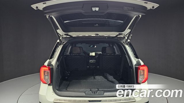 Ford Explorer (VI) 3.0 Platinum 4WD 2021 — фото 20