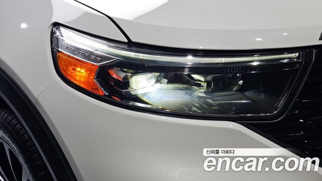 Ford Explorer (VI) 3.0 Platinum 4WD 2021 — фото 22