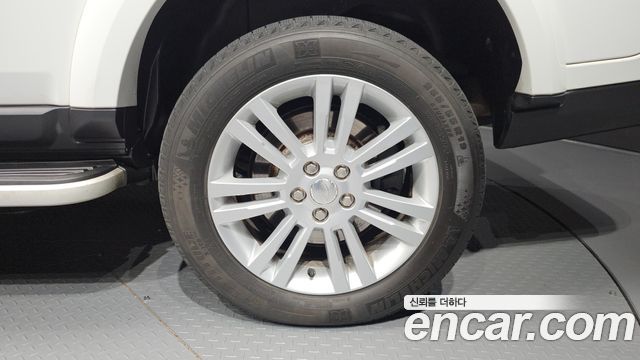 Land Rover Discovery 4 3.0 SDV6 HSE 2014 — фото 21