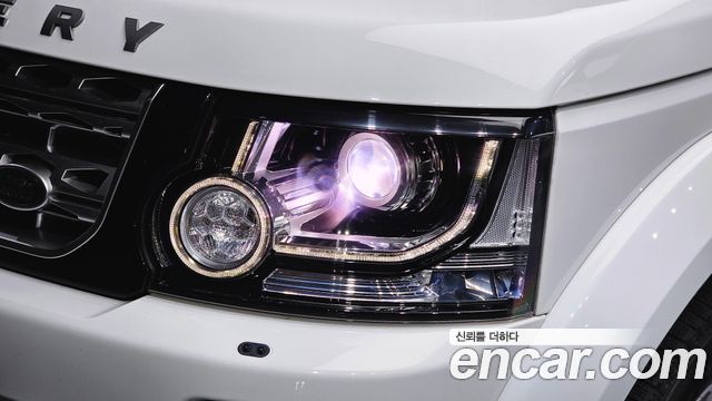Land Rover Discovery 4 3.0 SDV6 HSE 2014 — фото 22