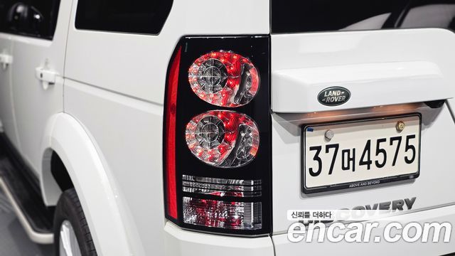 Land Rover Discovery 4 3.0 SDV6 HSE 2014 — фото 23