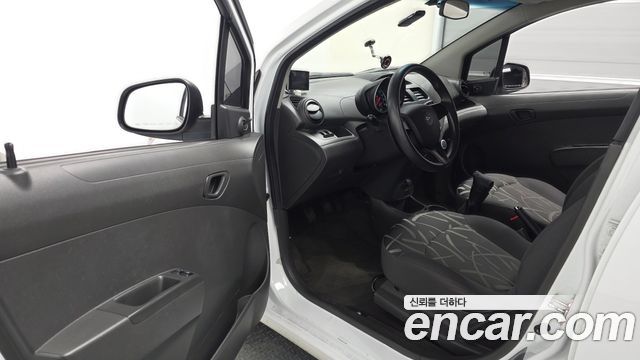 Chevrolet Spark LPG L 2014 — фото 10