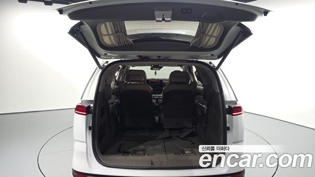 Kia Carnival (IV) Gasoline 7-Seater Hi-Limousine Signature 2022 — фото 20