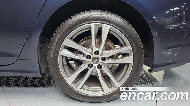 Audi A6 (C8) 40 TDI Quattro Premium 2023 — фото 21