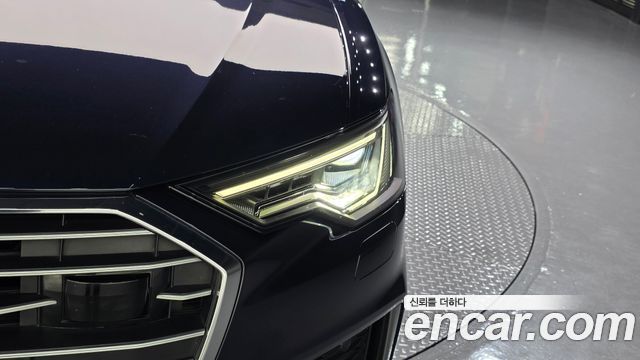 Audi A6 (C8) 40 TDI Quattro Premium 2023 — фото 22
