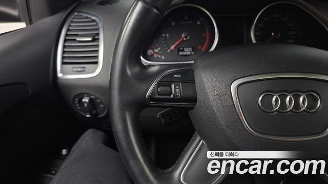 Audi Q7 35 TDI Quattro 4L 2015 — фото 17
