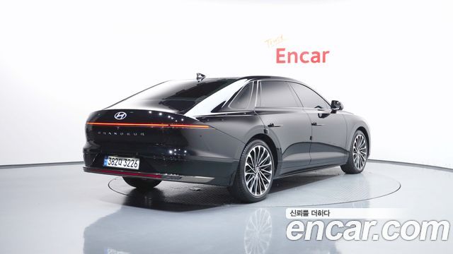 Hyundai Grandeur Hybrid (GN7) Calligraphy 2024 — фото 2