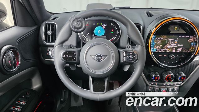 MINI Cooper S Countryman ALL4 Highland Edition 2nd Gen 2024 — фото 14