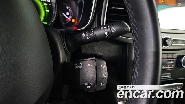 Renault Korea QM6 2.0 LPe SE 2WD 2020 — фото 19