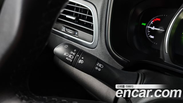 Renault Korea QM6 2.0 LPe SE 2WD 2020 — фото 27