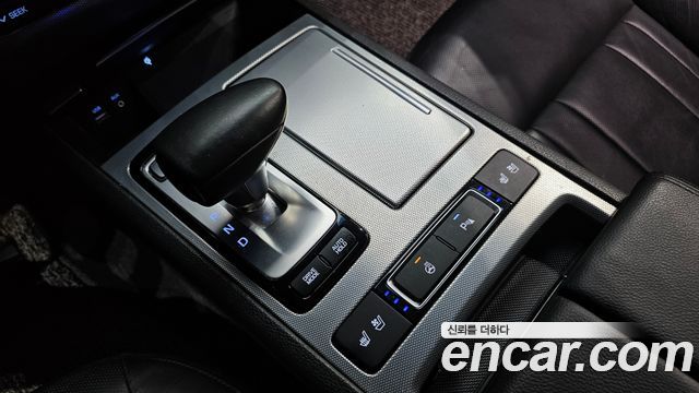 Genesis G80 3.3 GDI AWD Luxury 2017 — фото 9