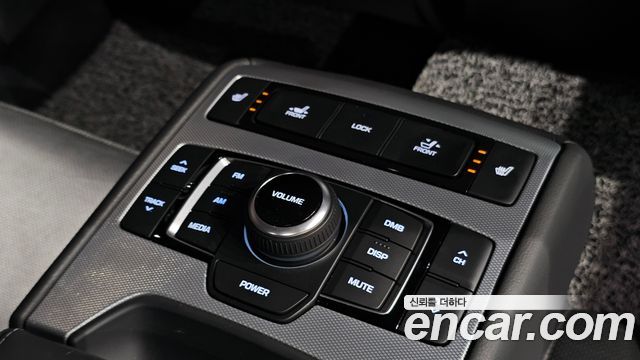 Genesis G80 3.3 GDI AWD Luxury 2017 — фото 23
