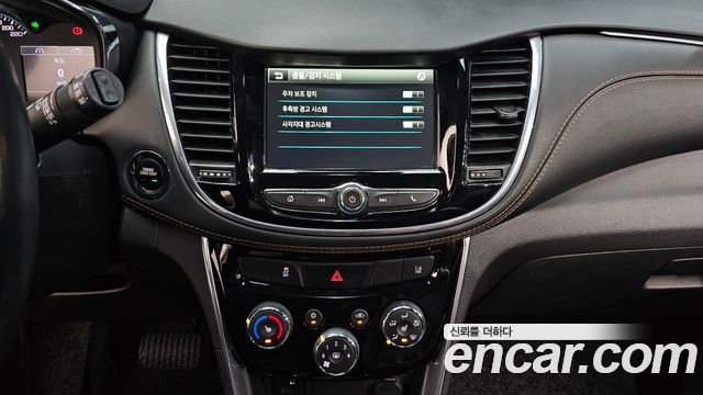 Chevrolet Trax 1.4 Premier 2019 — фото 14