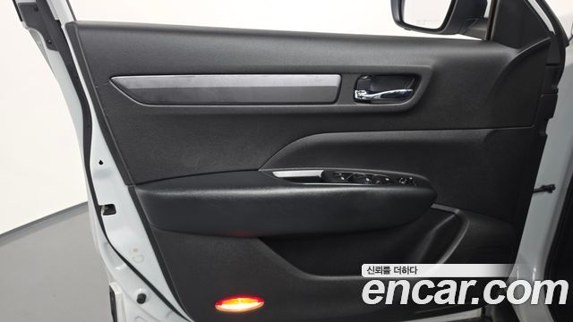 Renault Korea QM6 Diesel 2WD LE 2017 — фото 30
