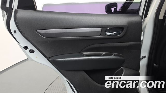 Renault Korea QM6 Diesel 2WD LE 2017 — фото 31