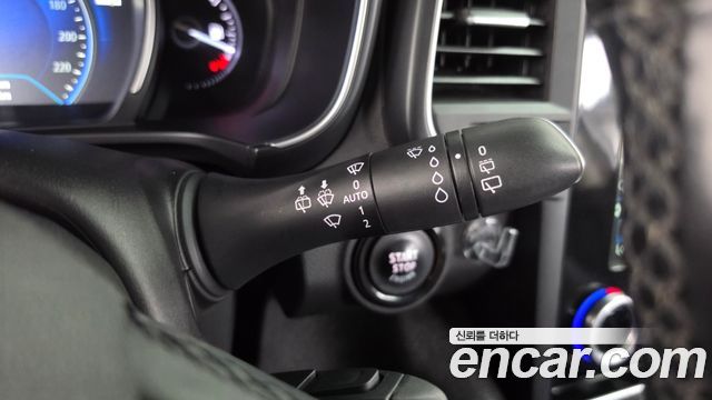 Renault Korea QM6 Diesel 2WD LE 2017 — фото 33