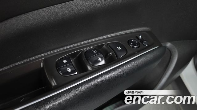 Renault Korea QM6 Diesel 2WD LE 2017 — фото 34