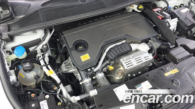 Peugeot 308 (III) 1.2 Hybrid GT 2025 — фото 6