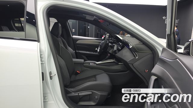 Peugeot 308 (III) 1.2 Hybrid GT 2025 — фото 11