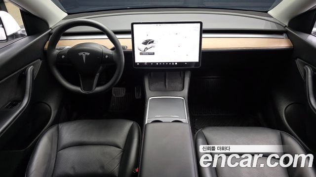 Tesla Model Y Long Range AWD 2021 — фото 7