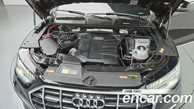 Audi Q5 (FY) 40 TDI Quattro 2021 — фото 6
