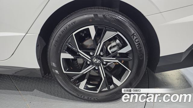Hyundai Sonata The Edge (DN8) 2.0 Exclusive 2024 — фото 21