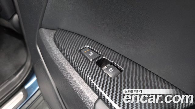 Kia Sportage (V) Gasoline 1.6 Turbo 2WD Signature Gravity 2023 — фото 18